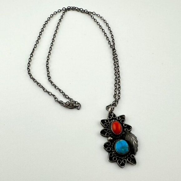 Vintage Sterling Silver Turquoise Coral Native Old Pawn Pendant Necklace - Picture 6 of 6